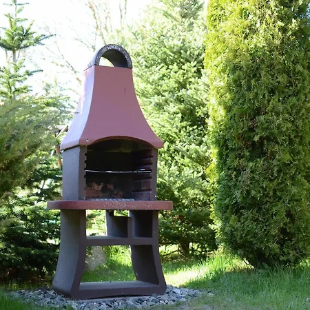 Year-round With Fireplace, 3 Bedrooms 度假居 *